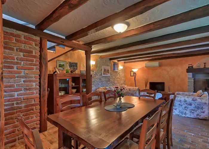 Simone By Interhome *