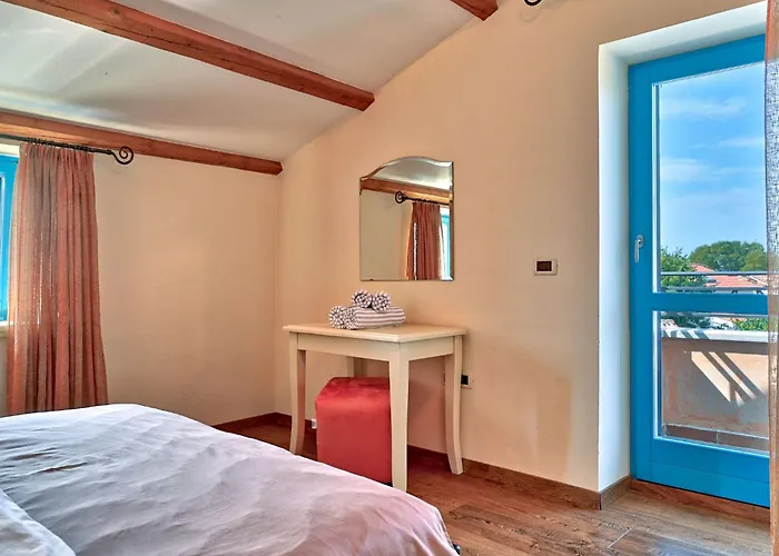 Simone By Interhome Villa