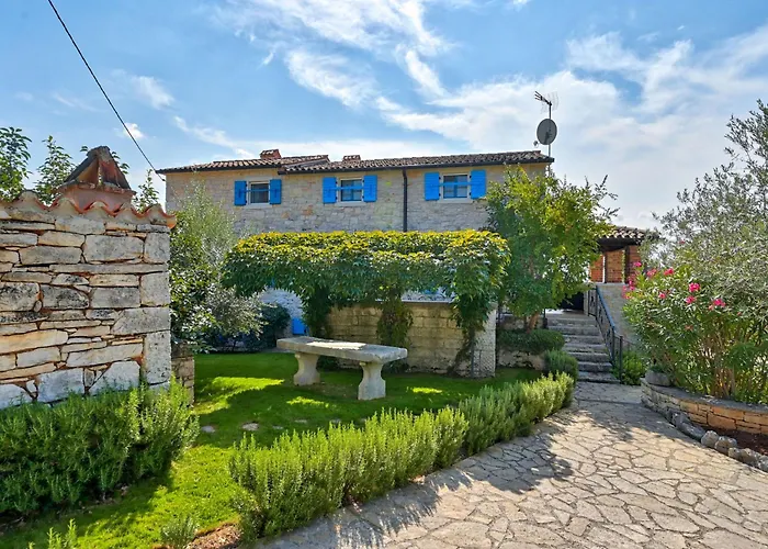 Simone By Interhome *