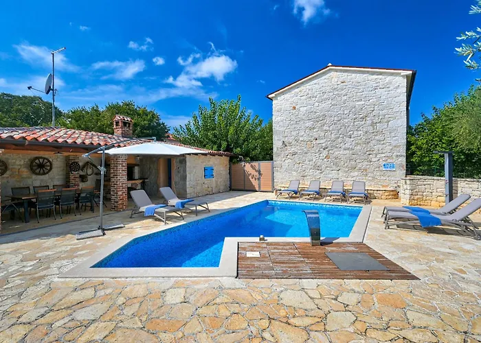 Simone By Interhome * Poreč