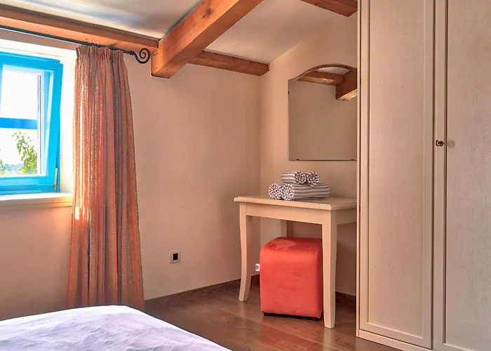 Simone By Interhome Villa Poreč