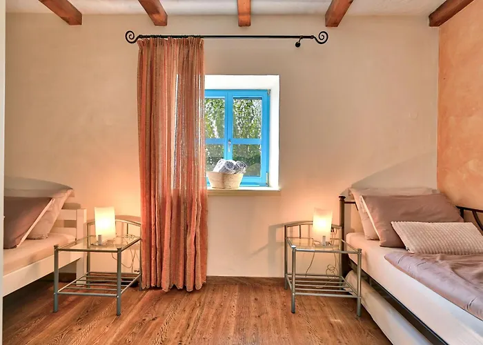 Simone By Interhome Villa Poreč