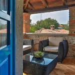Simone By Interhome Poreč