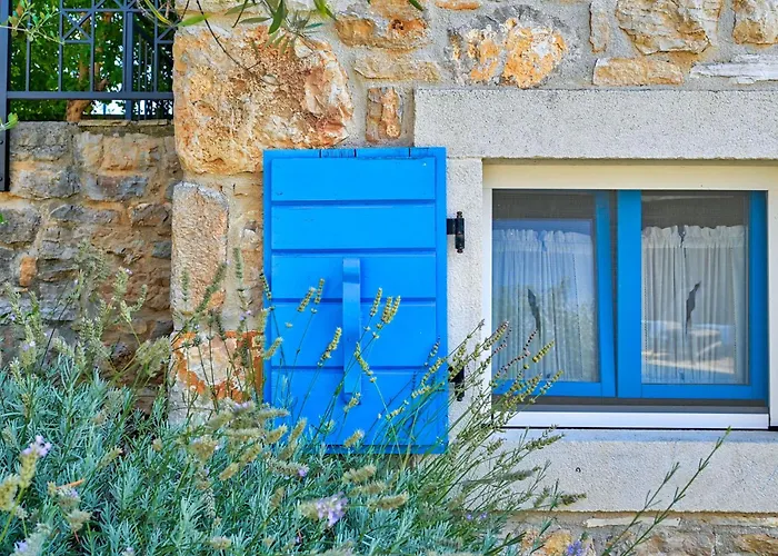 Simone By Interhome וילה *